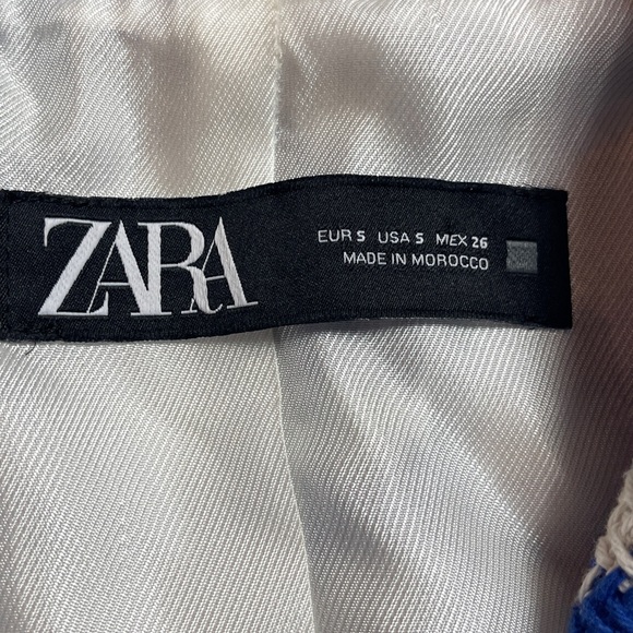 Zara Women's Blue and Cream Patterned Blazer - Picture 7 of 9